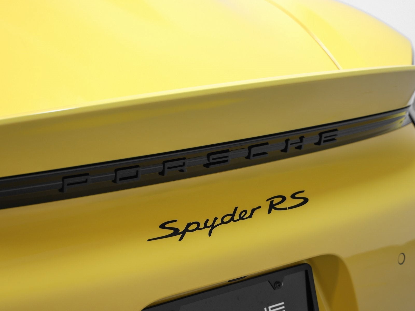 2025 Porsche 718 Spyder RS