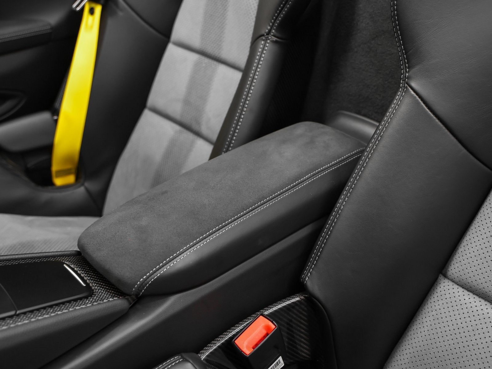 2025 Porsche 718 Spyder RS