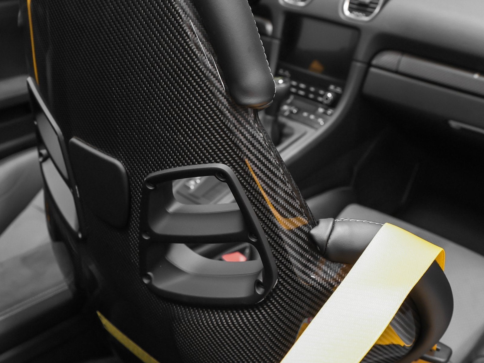 2025 Porsche 718 Spyder RS