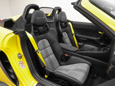 2025 Porsche 718 Spyder RS