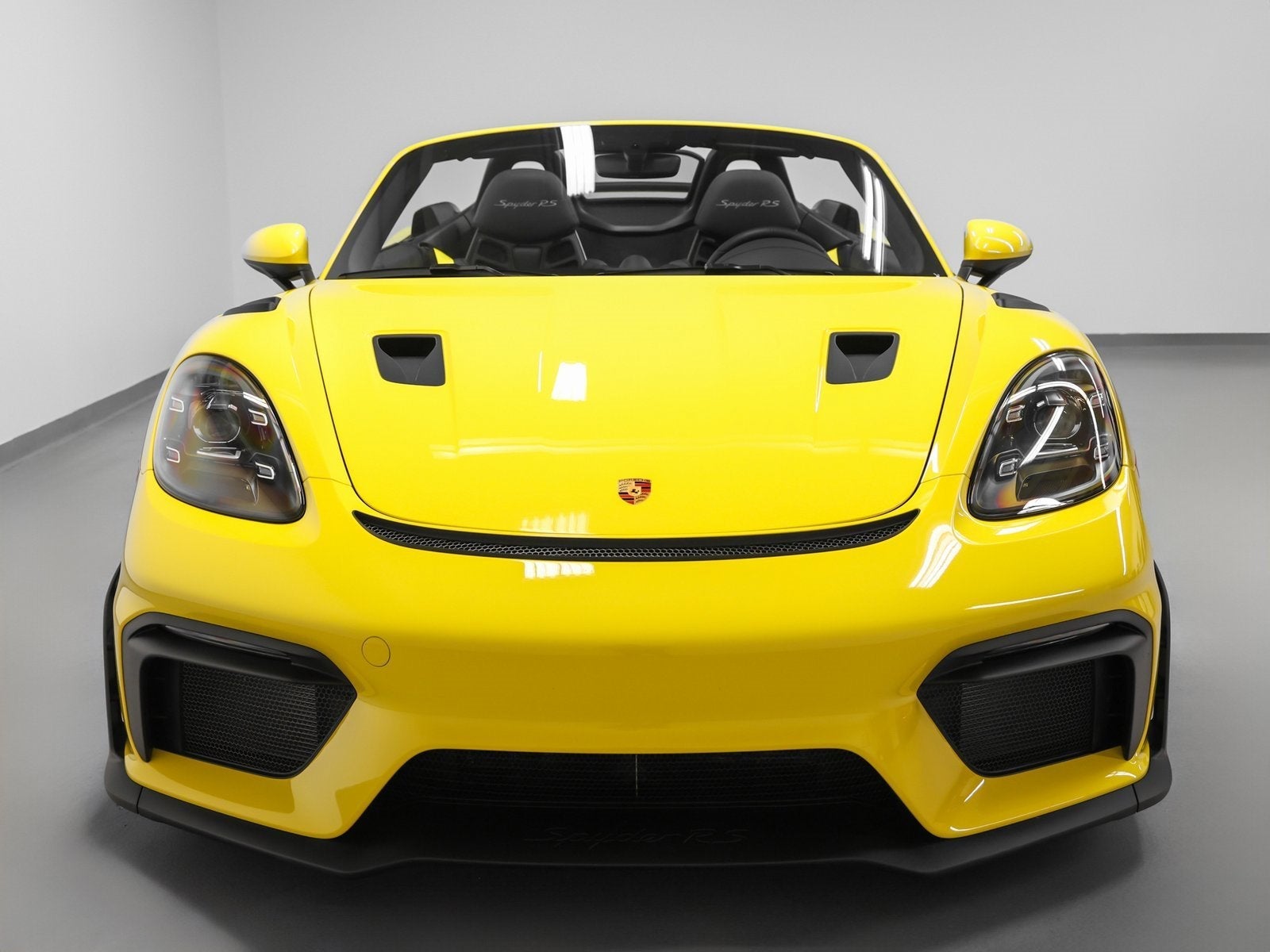 2025 Porsche 718 Spyder RS
