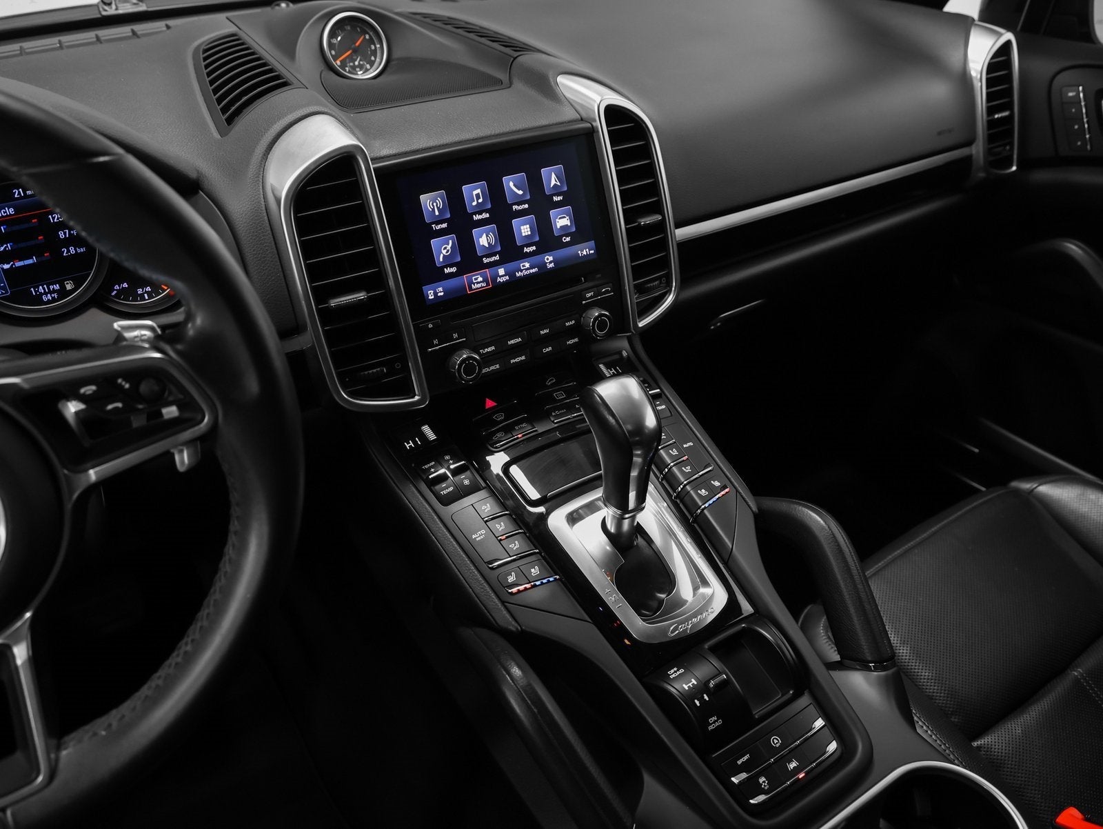 2018 Porsche Cayenne Platinum Edition