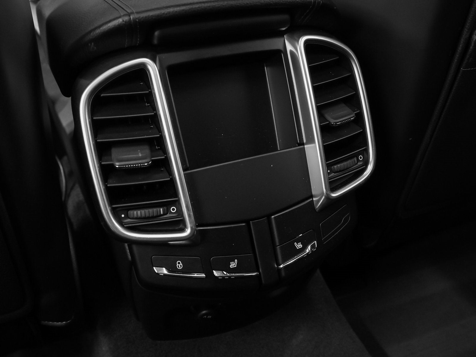 2018 Porsche Cayenne Platinum Edition