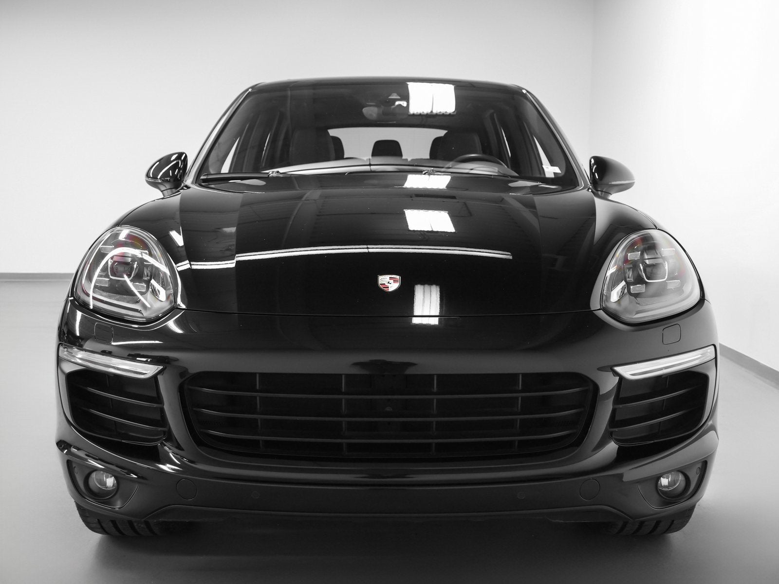 2018 Porsche Cayenne Platinum Edition
