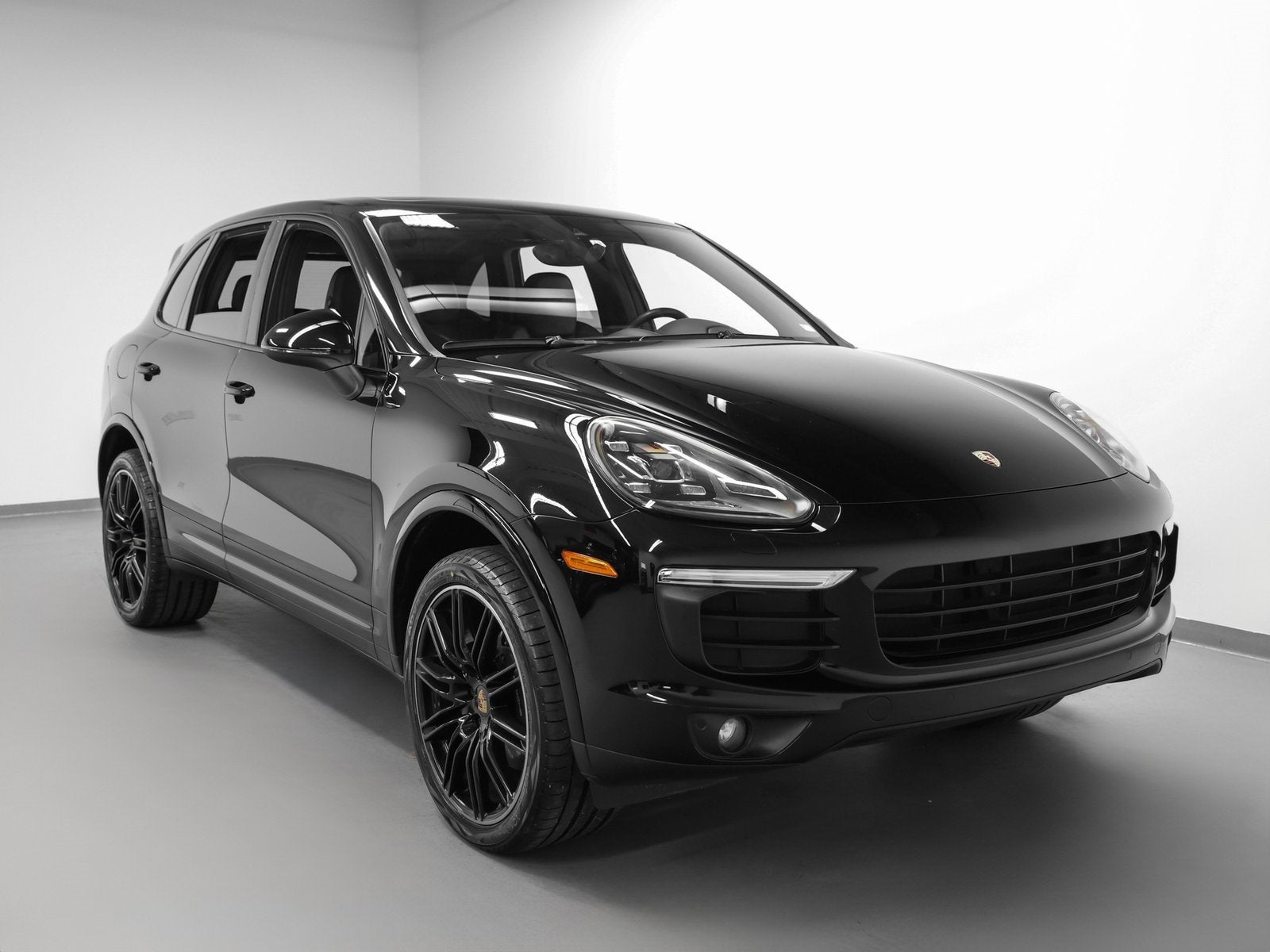 2018 Porsche Cayenne Platinum Edition