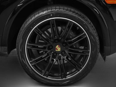 2018 Porsche Cayenne Platinum Edition