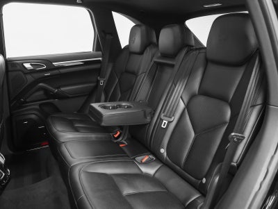 2018 Porsche Cayenne Platinum Edition