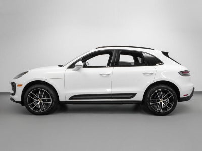 2025 Porsche Macan Base