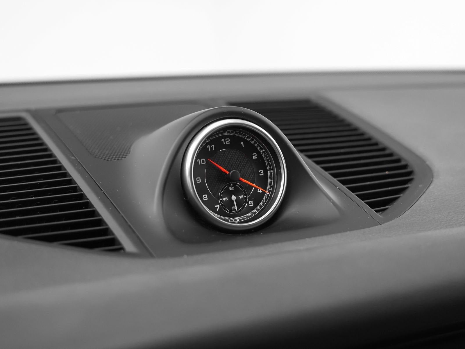 2020 Porsche Macan Base