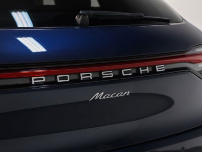 2020 Porsche Macan Base