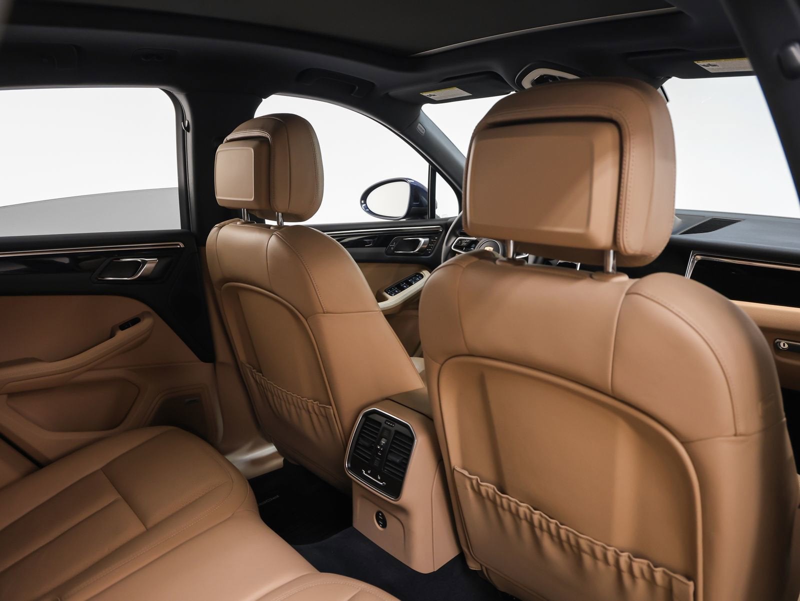 2020 Porsche Macan Base