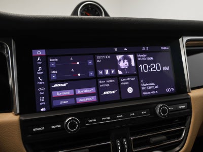 2020 Porsche Macan Base