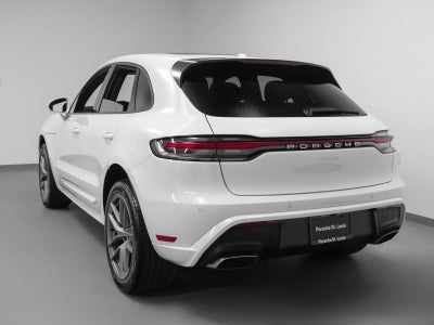 2025 Porsche Macan Base