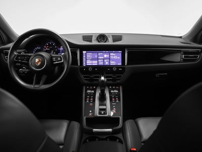 2023 Porsche Macan Base