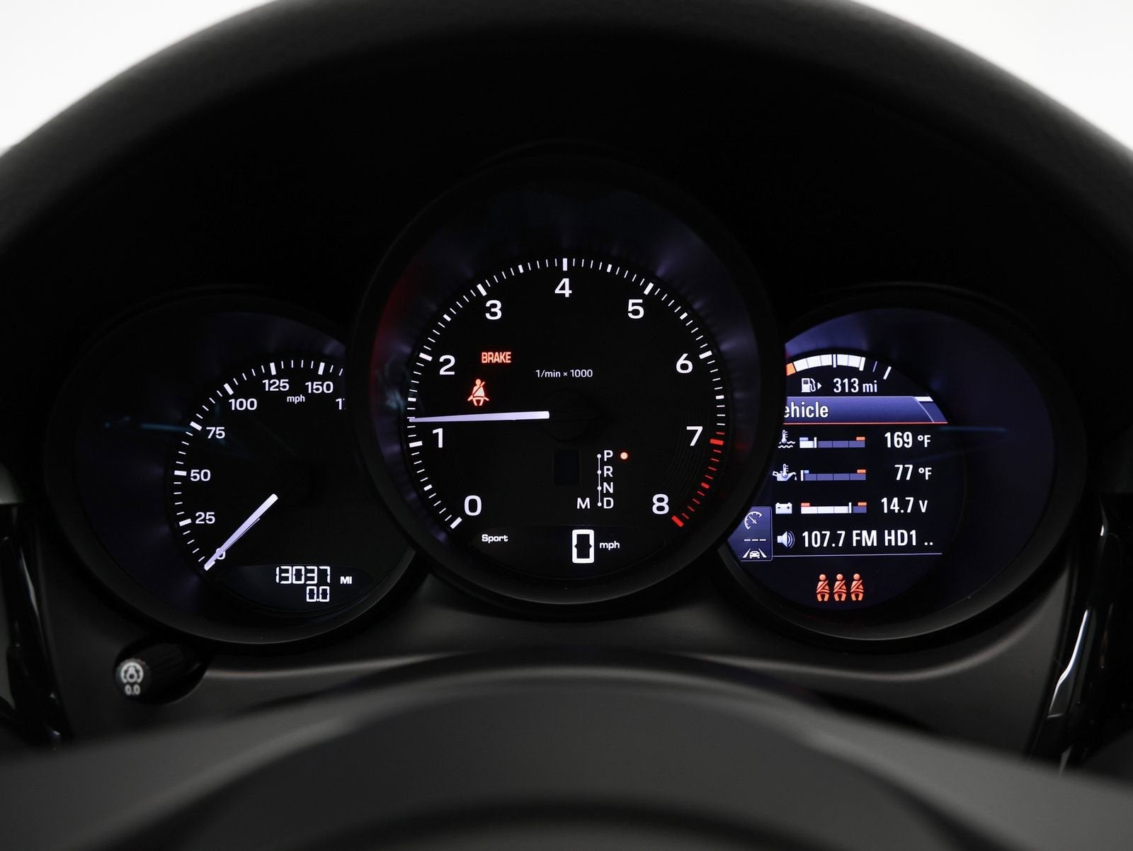 2023 Porsche Macan Base