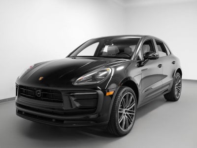 2025 Porsche Macan Base