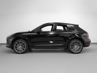 2025 Porsche Macan Base