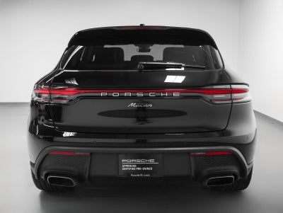 2025 Porsche Macan Base