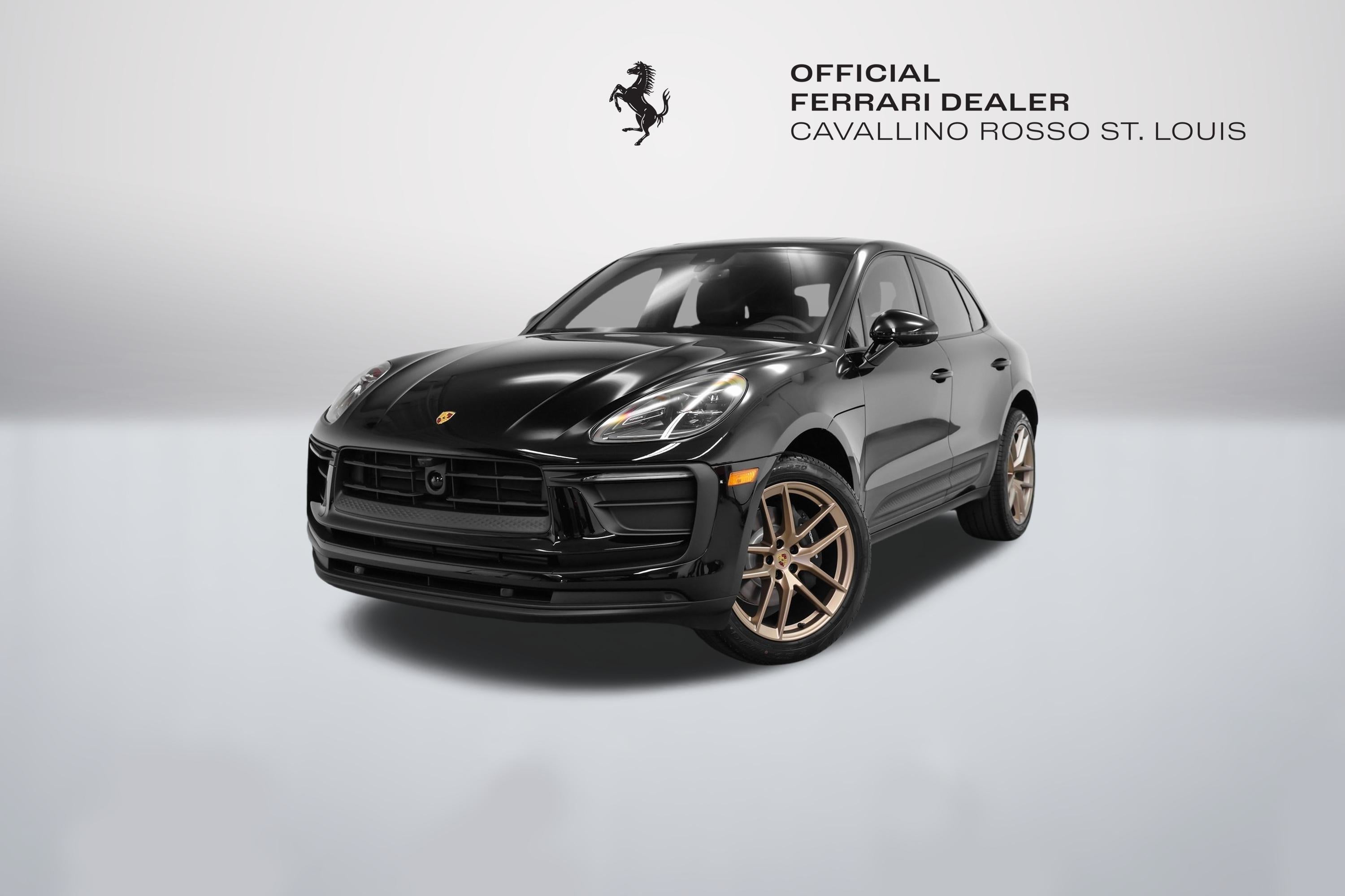 2025 Porsche Macan Base