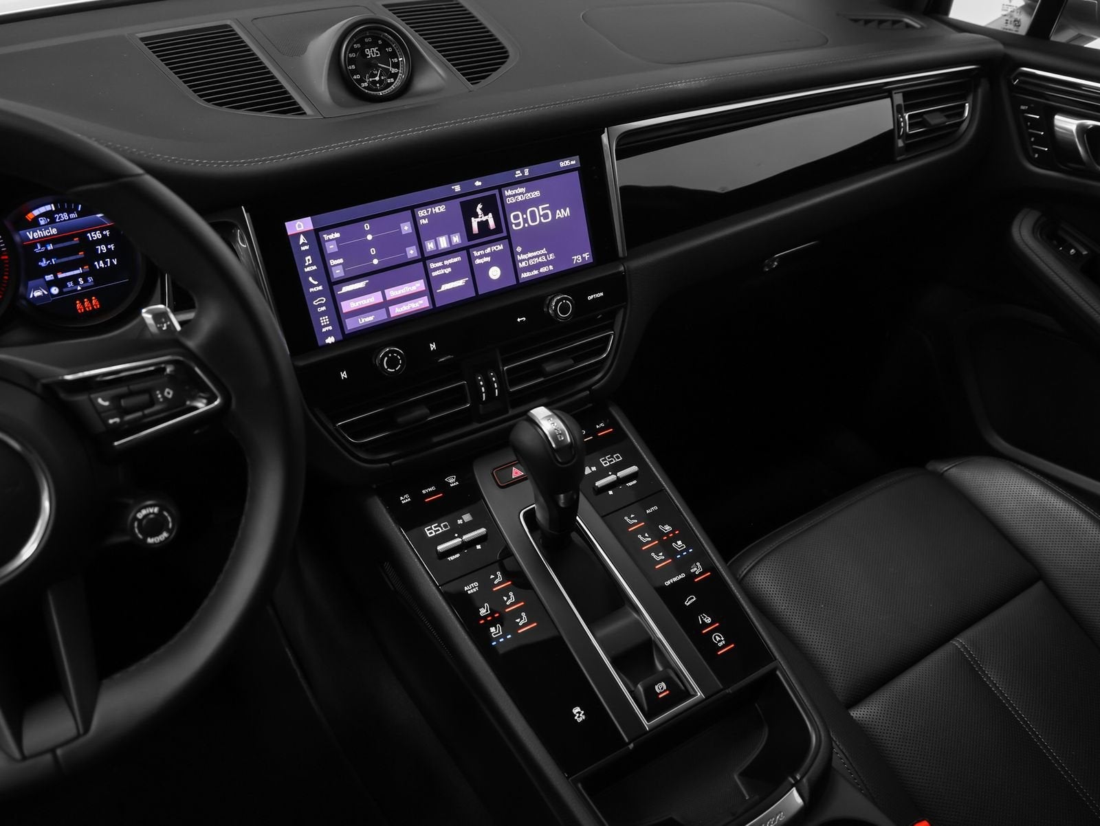 2026 Porsche Macan Base