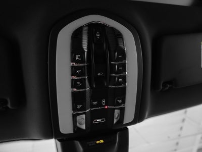 2023 Porsche Macan Base