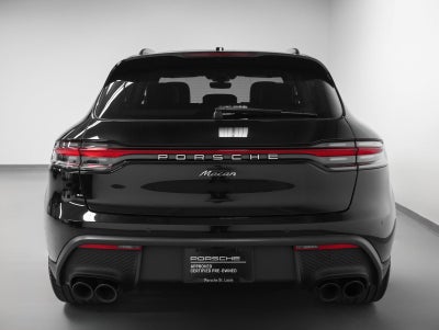 2023 Porsche Macan Base