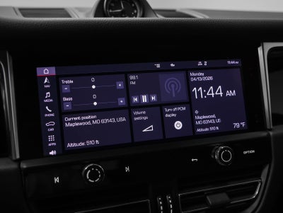 2023 Porsche Macan Base