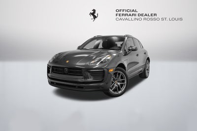 2025 Porsche Macan Base