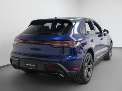 2025 Porsche Macan Base