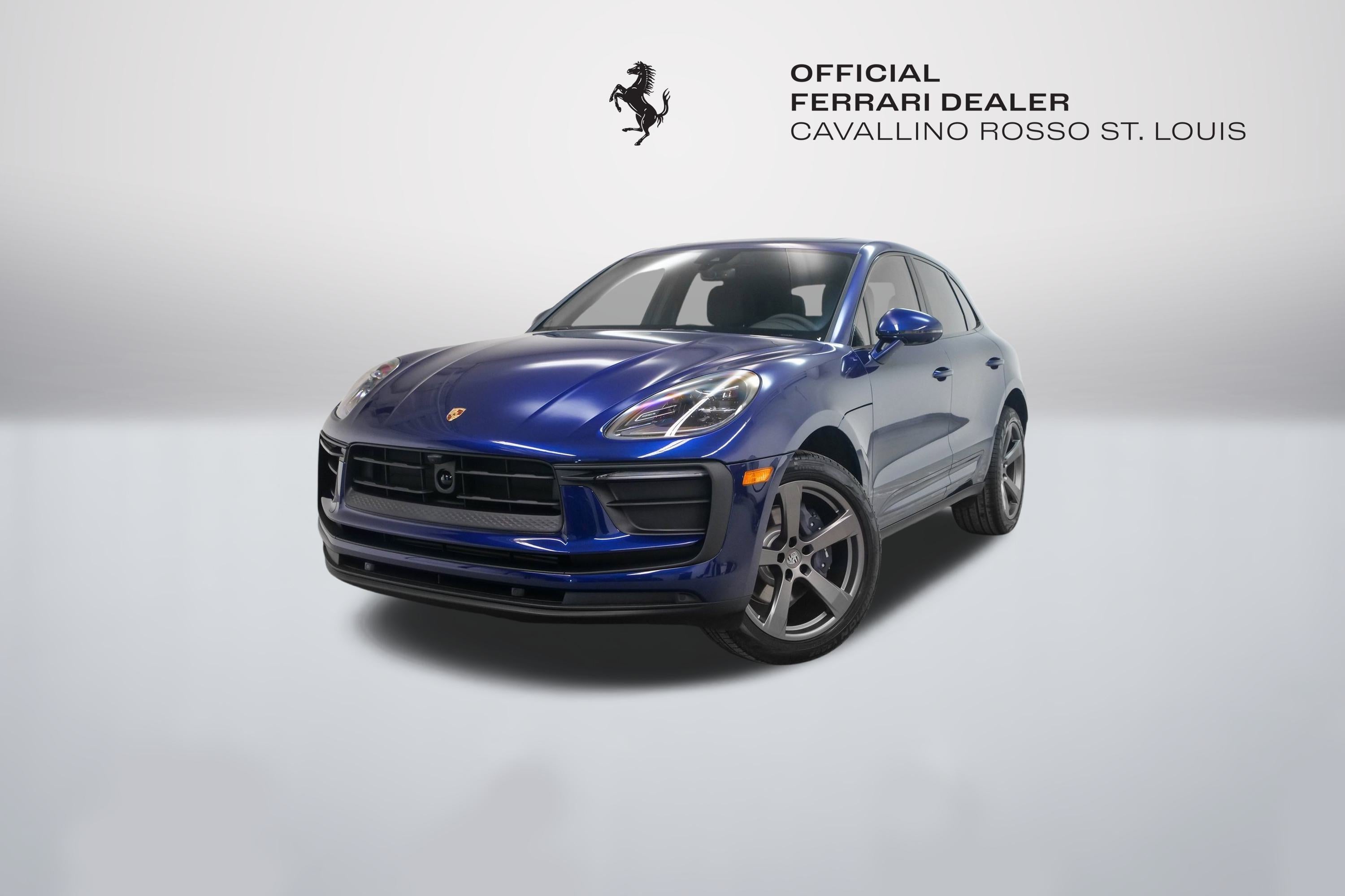 2025 Porsche Macan Base