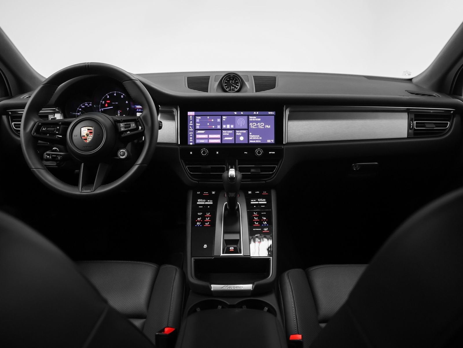 2026 Porsche Macan Base