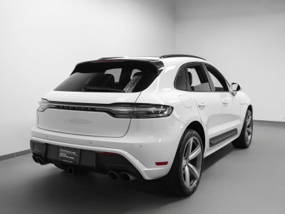 2023 Porsche Macan Base