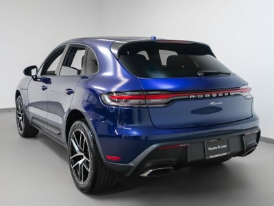 2025 Porsche Macan Base
