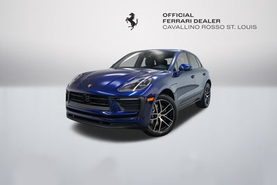 2025 Porsche Macan Base
