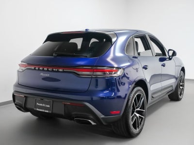 2025 Porsche Macan Base