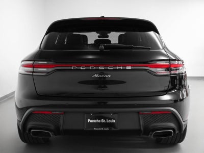 2025 Porsche Macan Base
