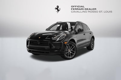 2026 Porsche Macan Base
