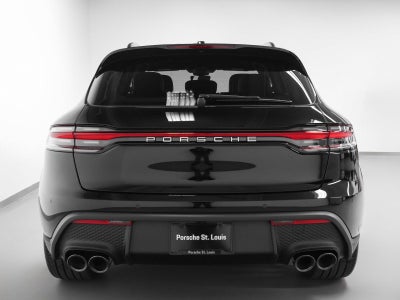 2026 Porsche Macan Base