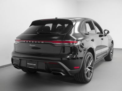 2025 Porsche Macan Base