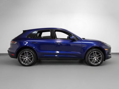 2025 Porsche Macan Base
