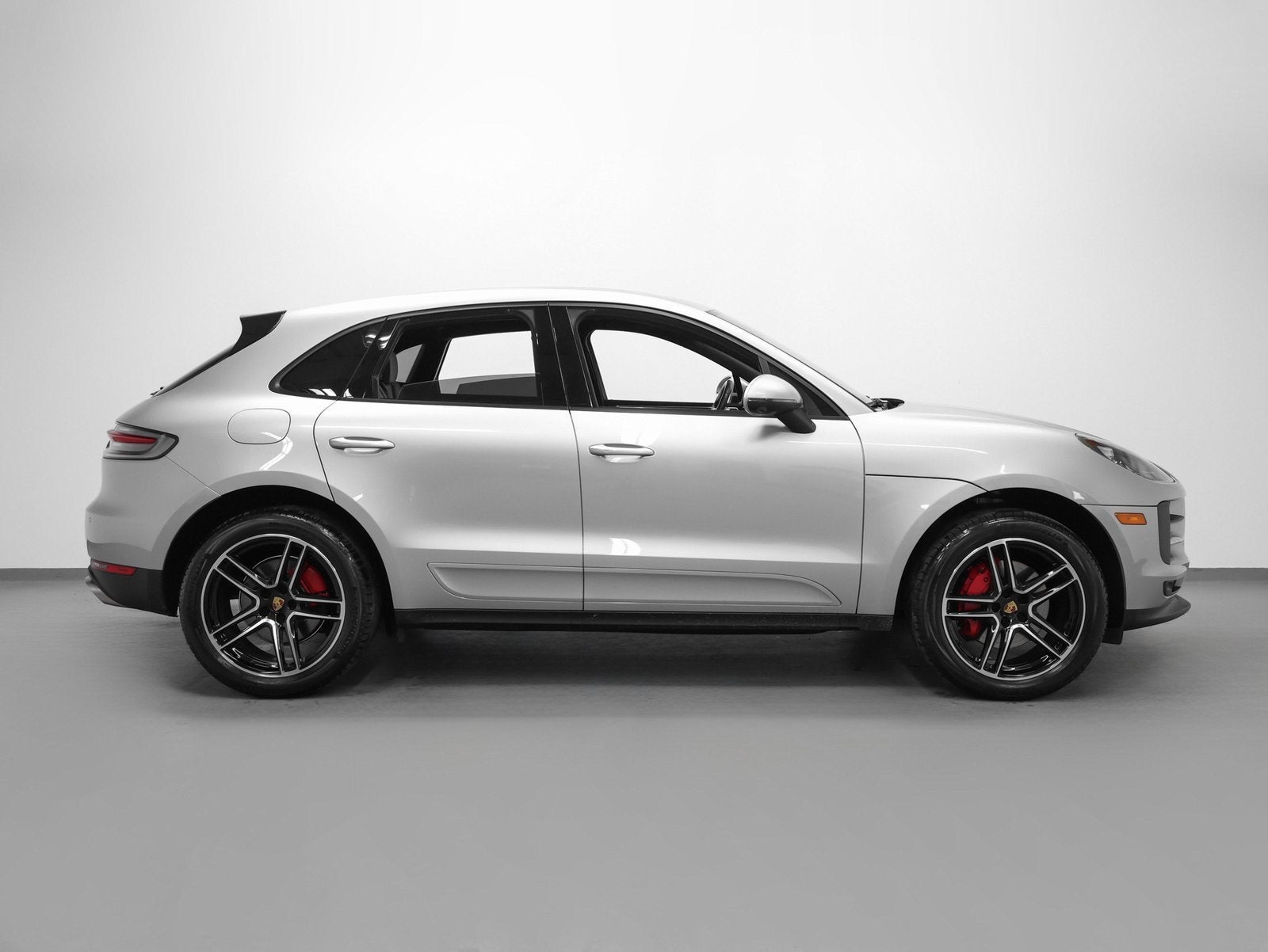 2021 Porsche Macan Base