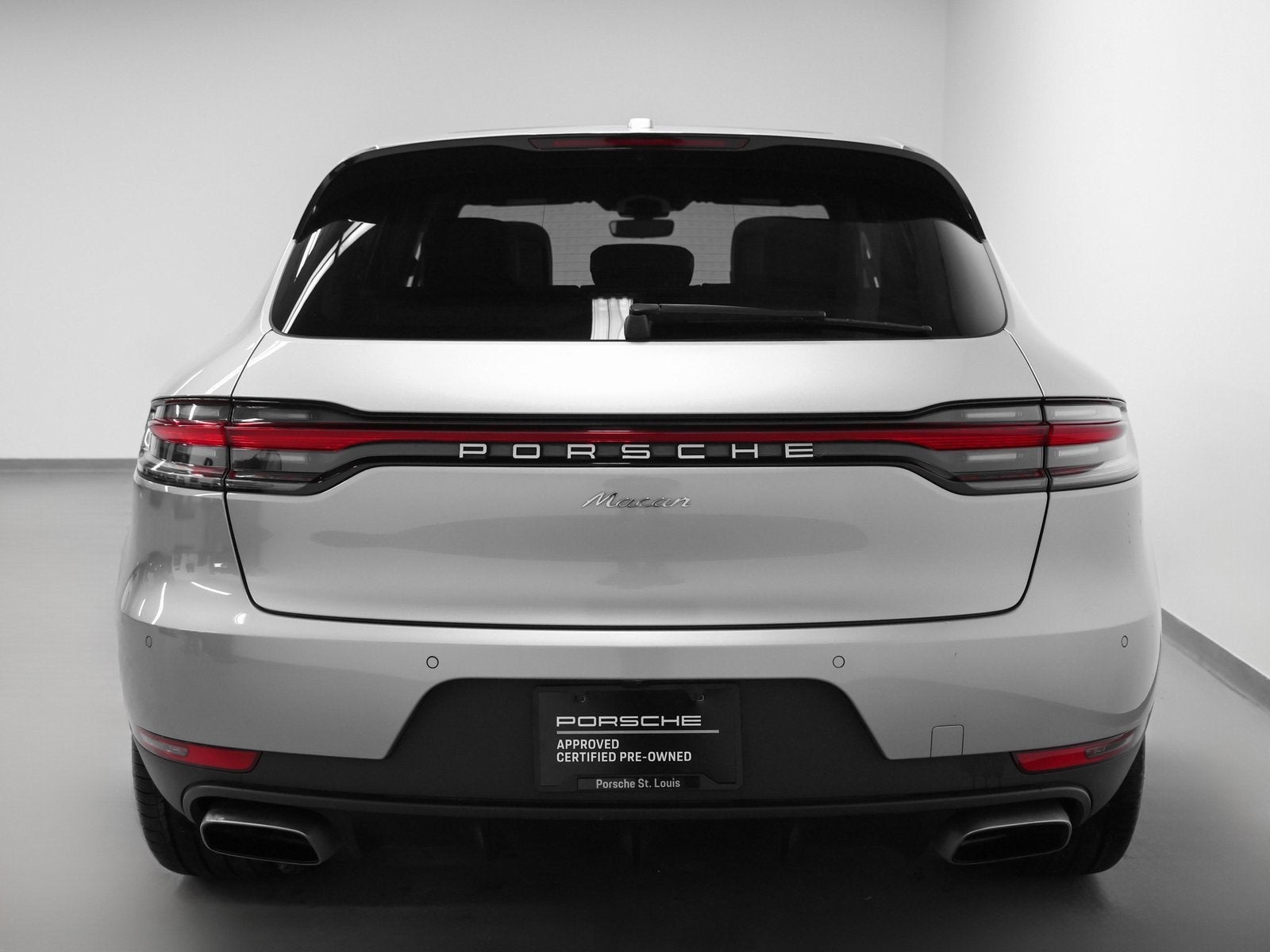 2021 Porsche Macan Base