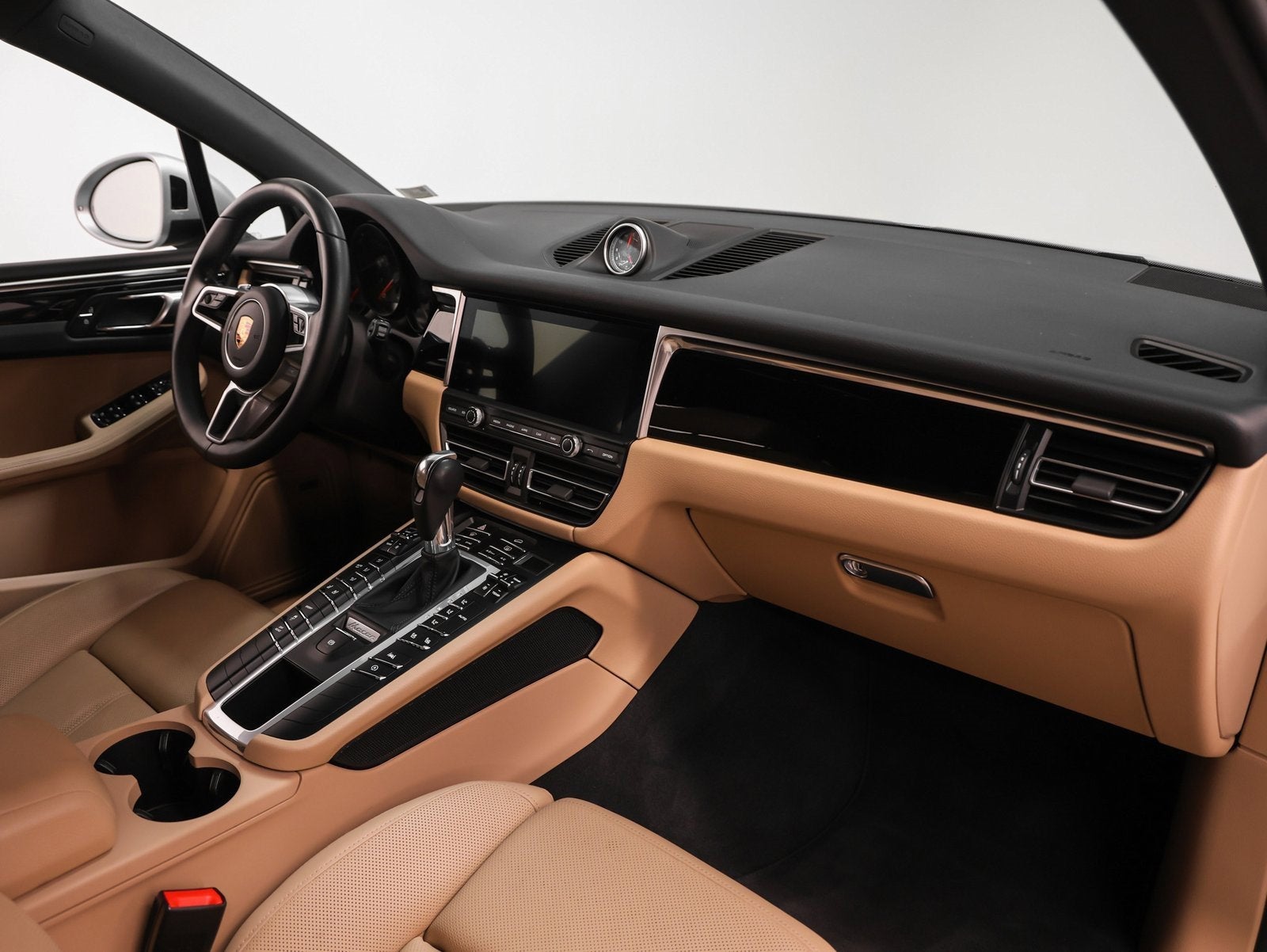 2021 Porsche Macan Base