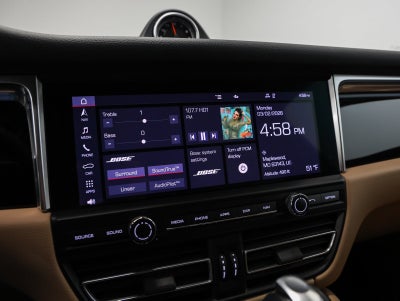 2021 Porsche Macan Base