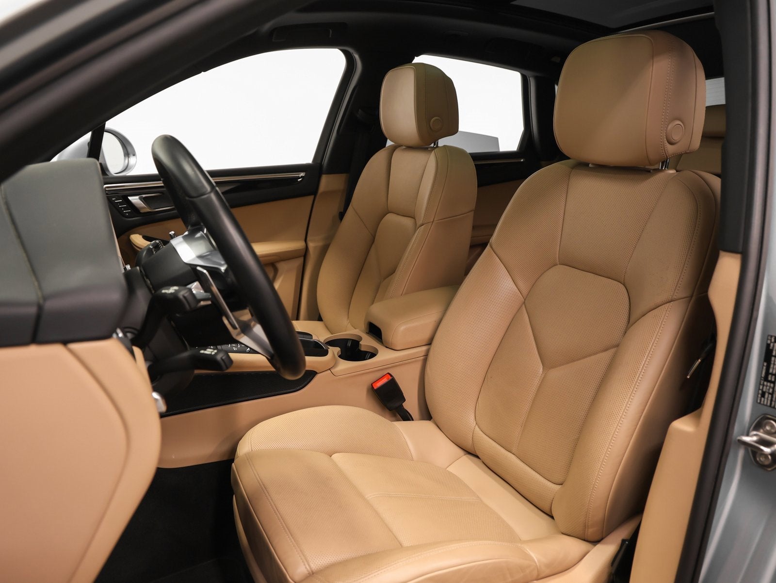 2021 Porsche Macan Base