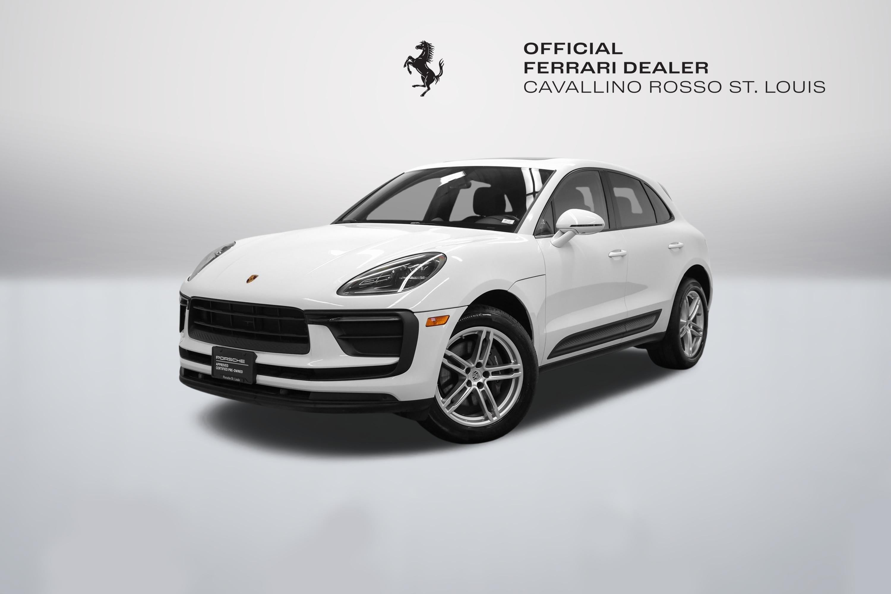 2022 Porsche Macan Base