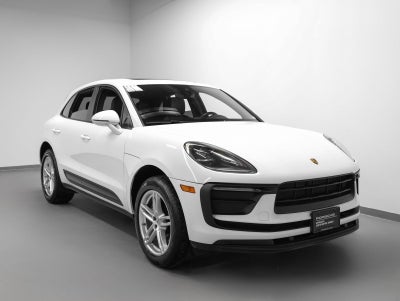 2022 Porsche Macan Base