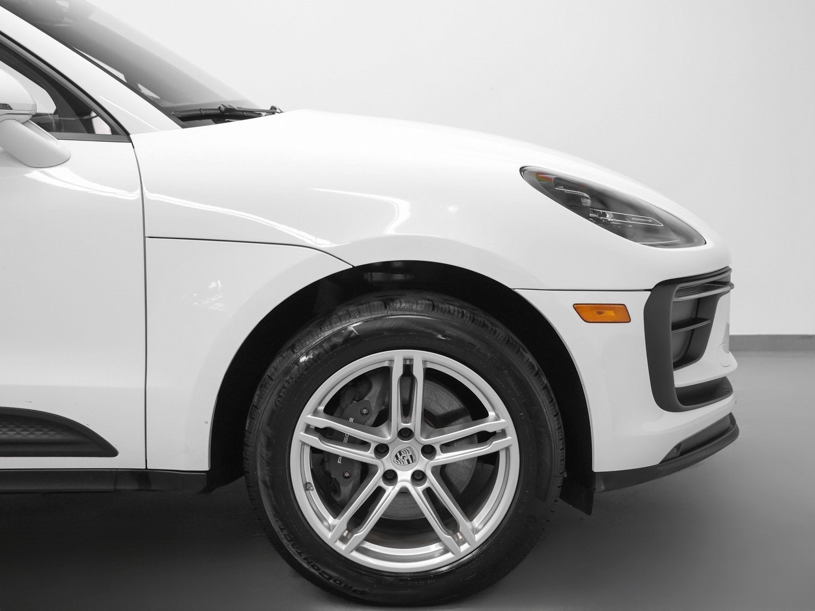 2022 Porsche Macan Base