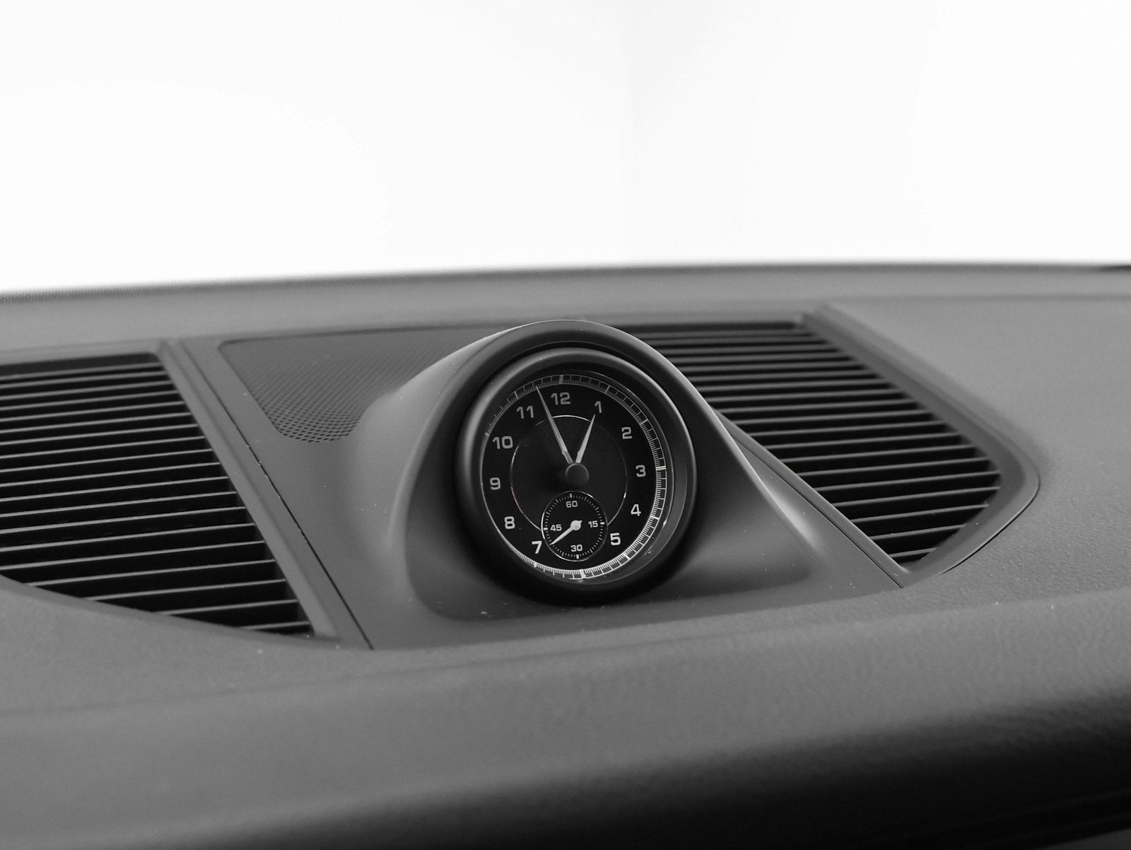 2022 Porsche Macan Base