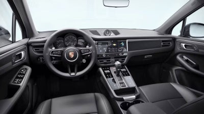 2023 Porsche Macan Base